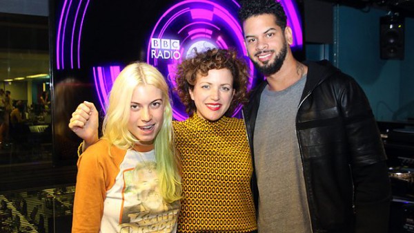 Annie Mac 2014-11-14 SpectraSoul Mini Mix & Pleasure State Special Delivery