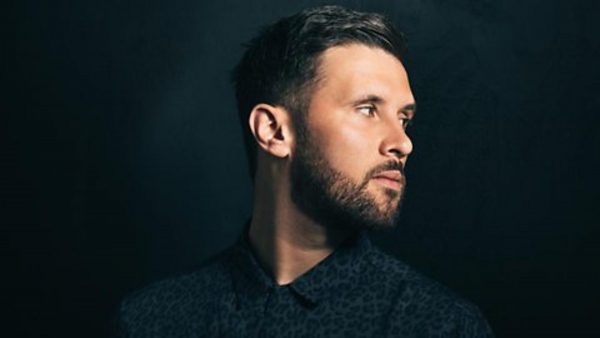 Annie Mac 2017-12-01 Danny Howard sits in with a Moments Mix