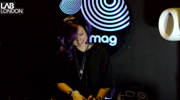 B.Traits & Friend Within in The Lab LDN 2015-02-06