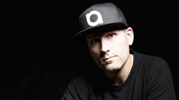 Diplo & Friends 2015-09-27 Kaskade in the mix